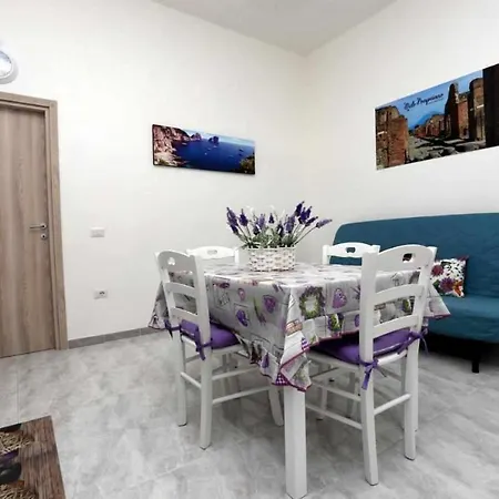 Nido Pompeiano 別荘 ポンペイ